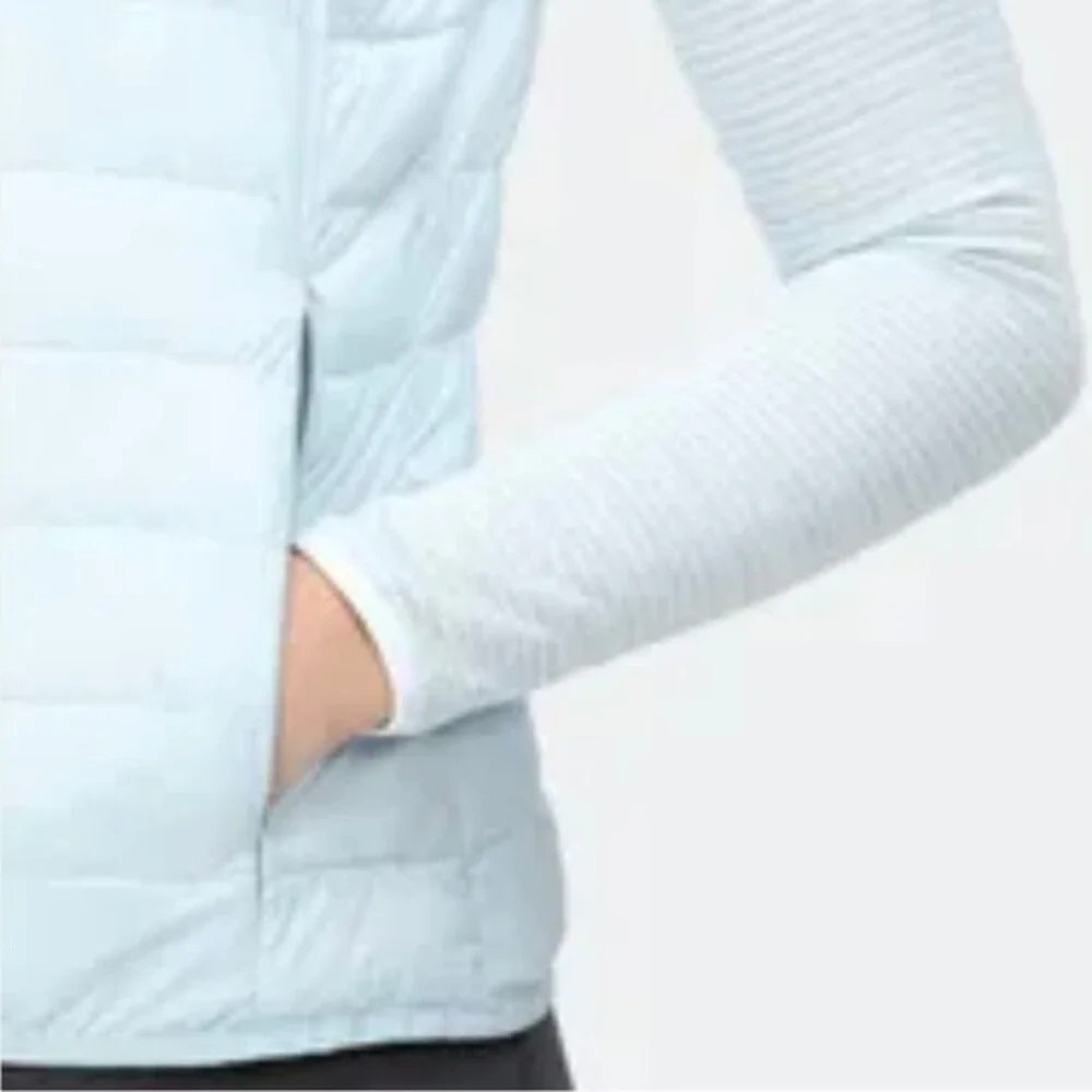 ATHLETA Vest Downalicious Deluxe Lightweight Quilted Vest - Mist Size XXS